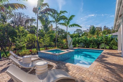 Belize Patio